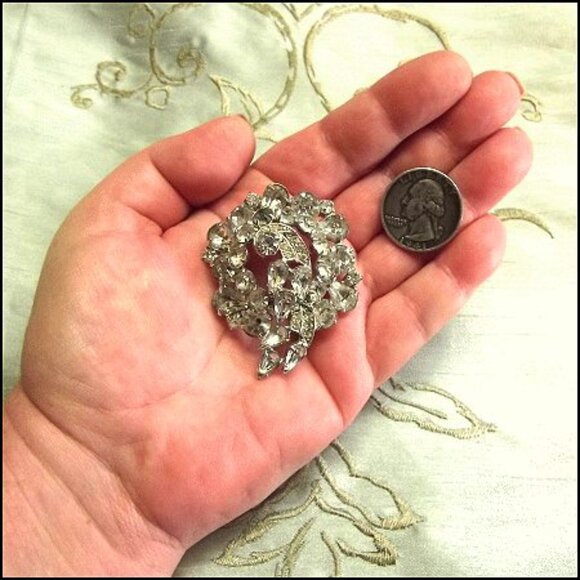 1950s Signed Weiss Diamondesque Crystal Vintage Brooch 13407 - Picture 5 of 6